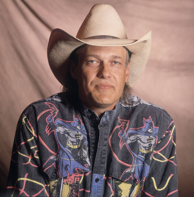 Ricky Van Shelton: Enjoying Full Retirement With Family