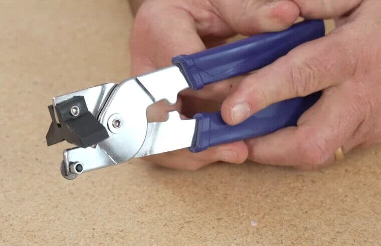 Handheld Tile Cutter