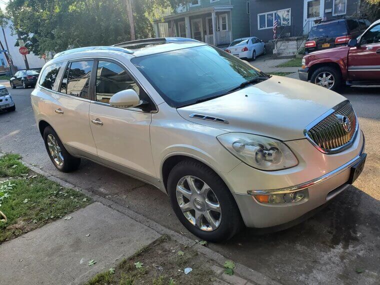 Buick Enclave - Avoid