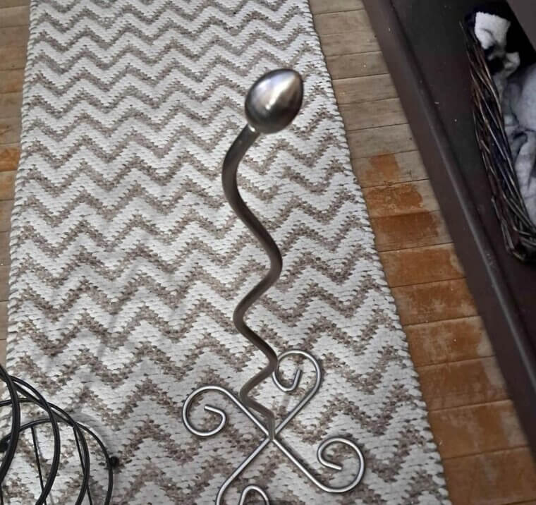 A Beautiful "Toilet Paper Holder"