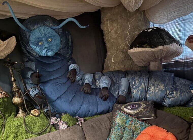 Giant Caterpillar, Perfect for Giving Your Kid Nightmares