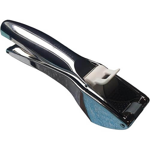 Powerful Japanese Garlic Press that Crushes Garlic Instantly. 