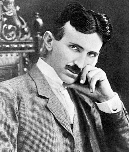 Nikola Tesla Pensava Di Poter Comunicare Con I Piccioni Di New York City