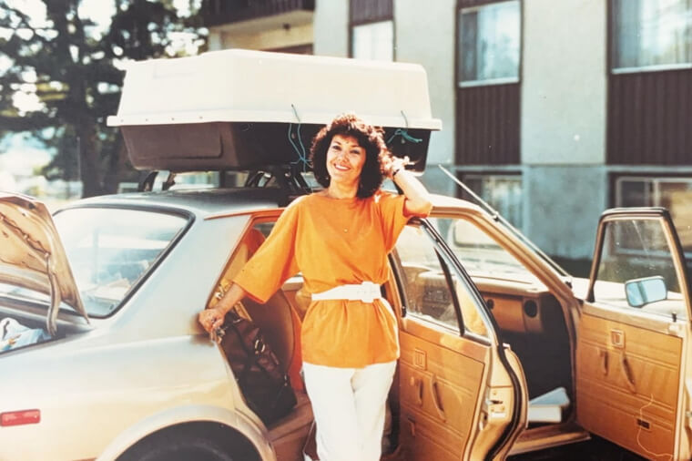 Riding in Cars With No Modern Safety Tech