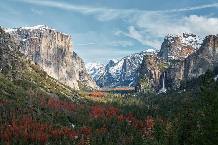 Yosemite National Park - A Parking Lot With a View