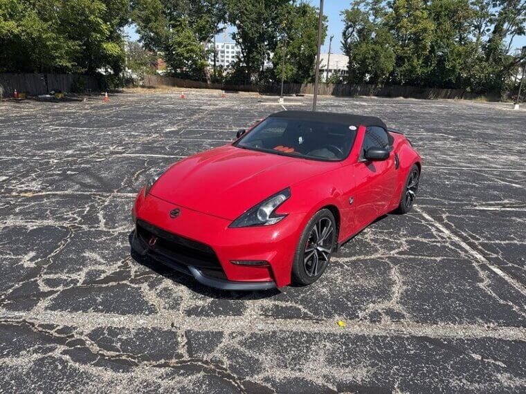 2018 Nissan 370Z - $27,500