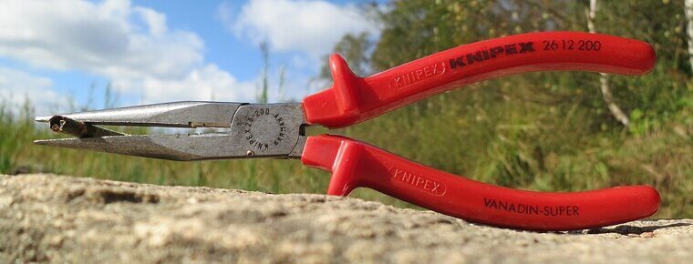Pliers (needle-Nose or Combination)