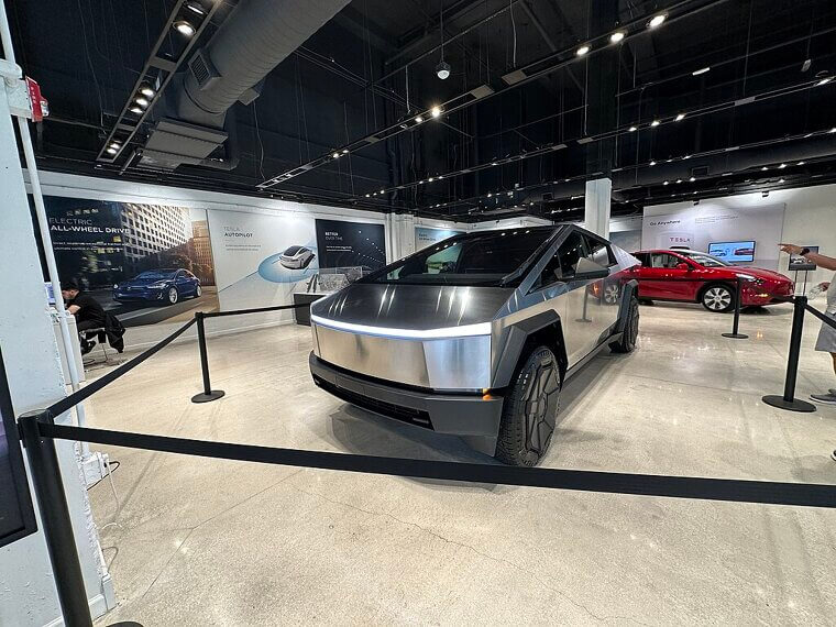 Tesla’s Silicon Valley Culture