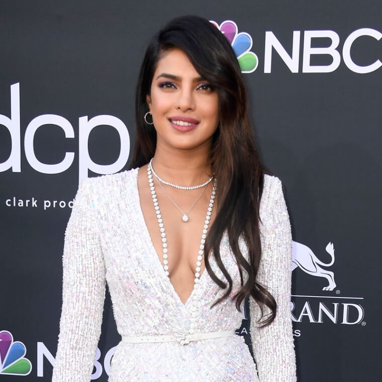 Priyanka Chopra Calls to End 'race Wars' While Endorsing Skin Lightening Creams