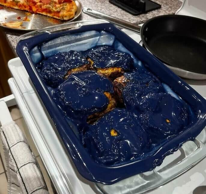 Sorry, We Only Eat Plastic Packaging on Burgers if It's BPA Free