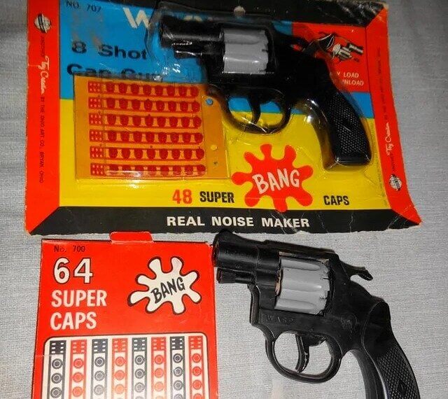 Cap Guns With Toxic Powders