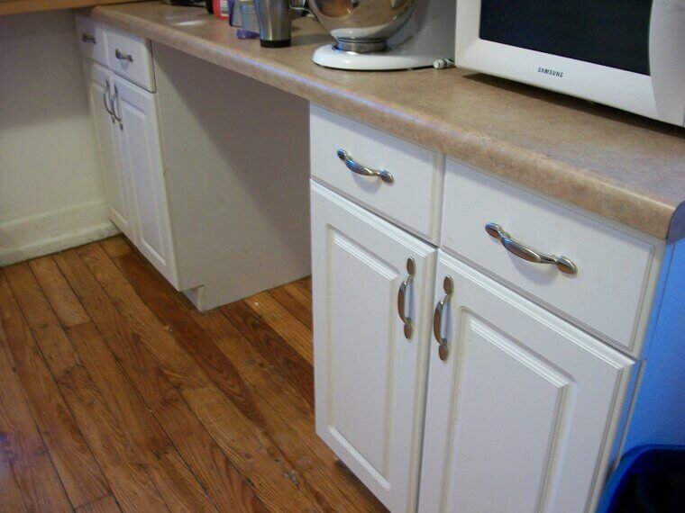 Resurface Your Cabinets