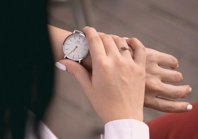 She Rushed to Her Job Interview, Forgetting About the Pin