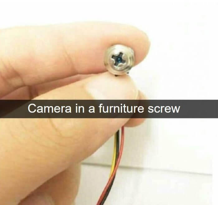 ネジはあなたを見ている