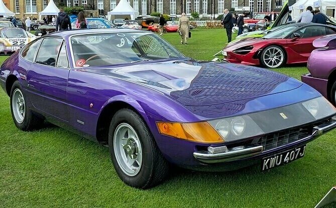 Ferrari 365 GTB/4