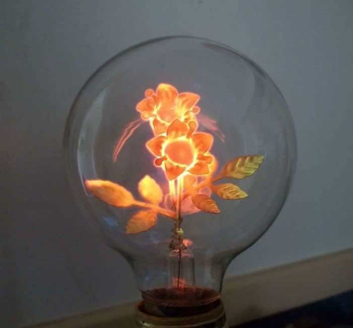 Antique Light Bulb With Flower Shaped Filament