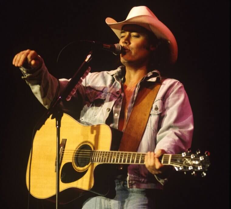 "Dust on the Bottle" David Lee Murphy: The Unstoppable and Terrifying Passage of Time