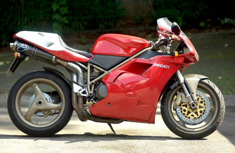 Ducati 916