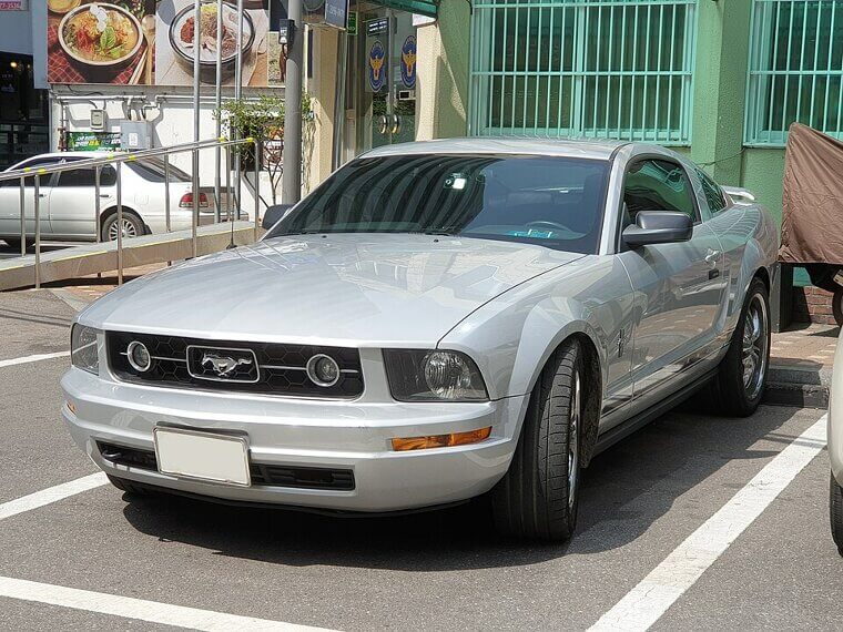 2005 Ford Mustang S197