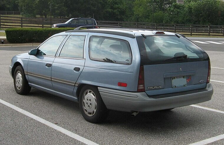 1992 Ford Taurus