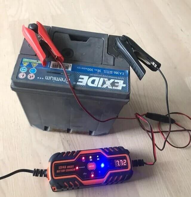 Replacing an Electric Car Battery