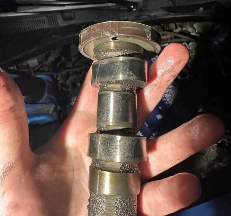 Repairing the Camshaft