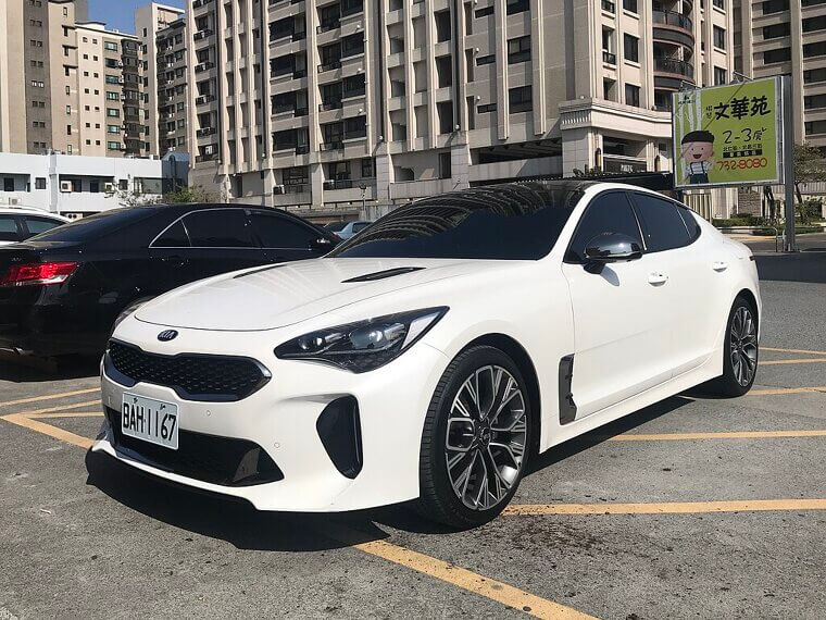 Kia Stinger (2017-2023)