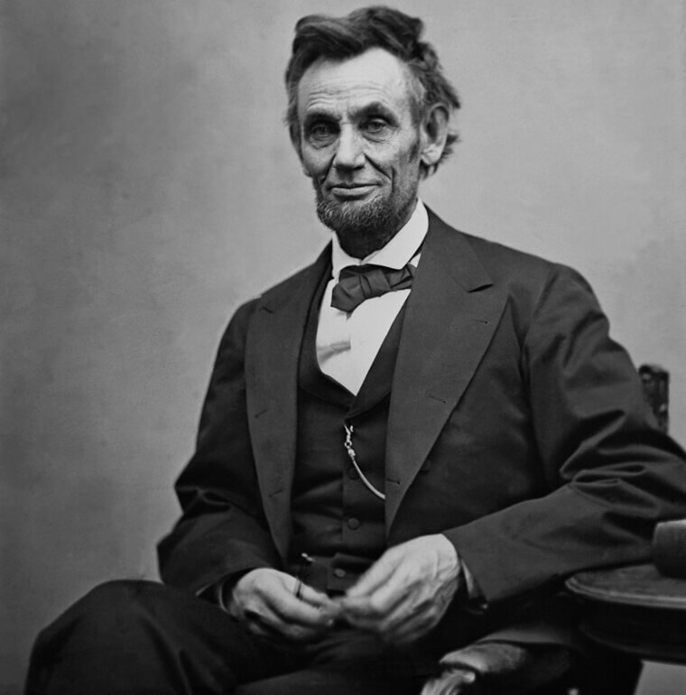 Shortly Before His Assassination, Lincoln Dreamed About Walking Into His Own Funeral