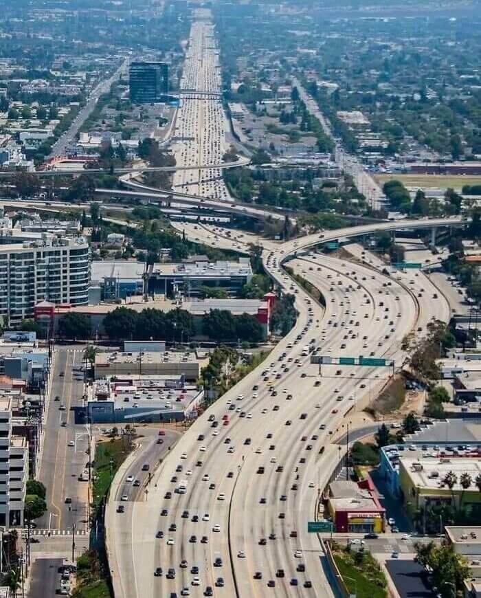 When the Freeway Takes up the Whole City