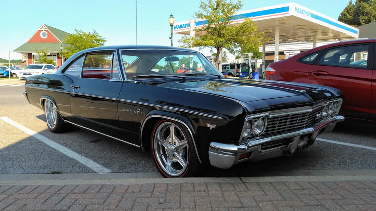 1966 Chevrolet Impala SS 427