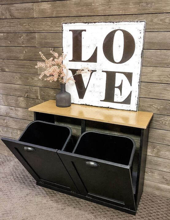 "Es Heißt Hygieneabfallbehälter"