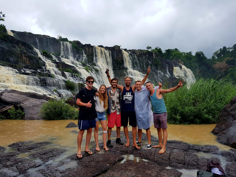 American Tourists Tend to Be Extroverts