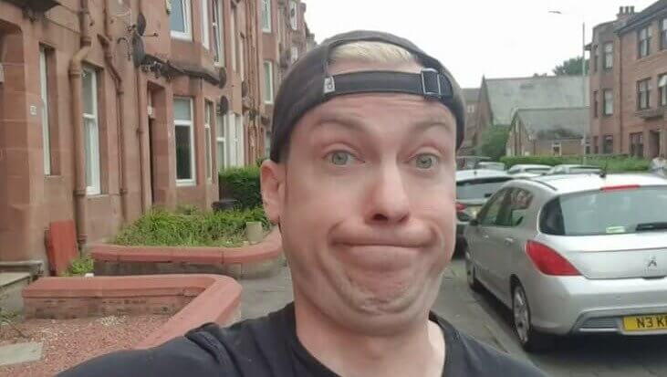 Smiling at Strangers Is an American Thing