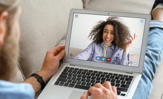 How To Keep A Long-Distance Relationship Strong