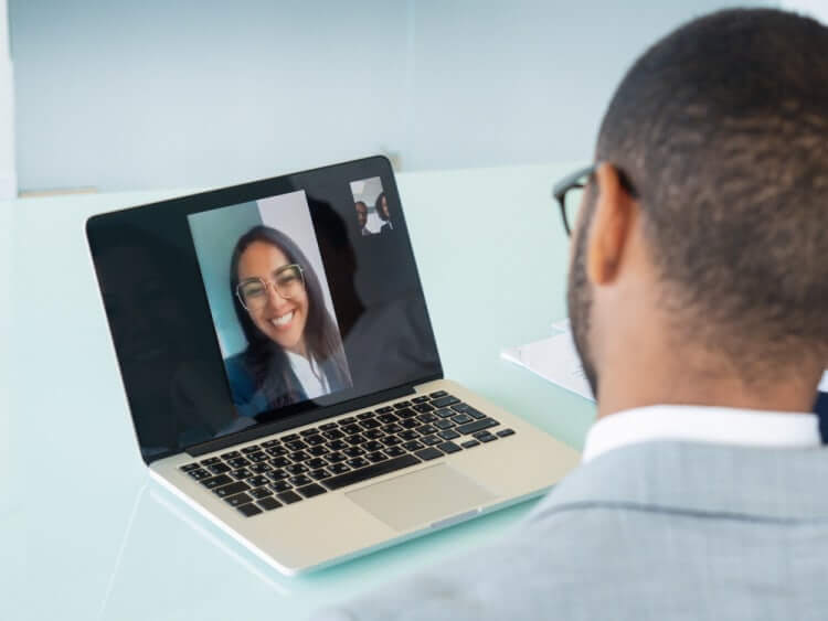 Accorde-leur la priorité dans ton emploi du temps