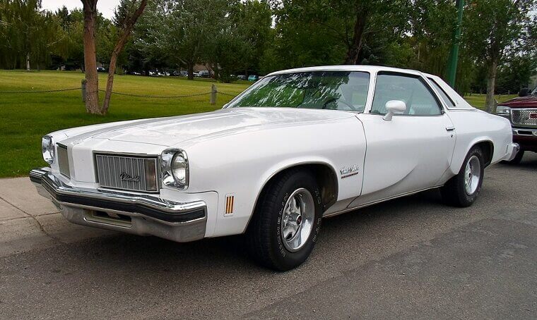 1975 – Oldsmobile Cutlass