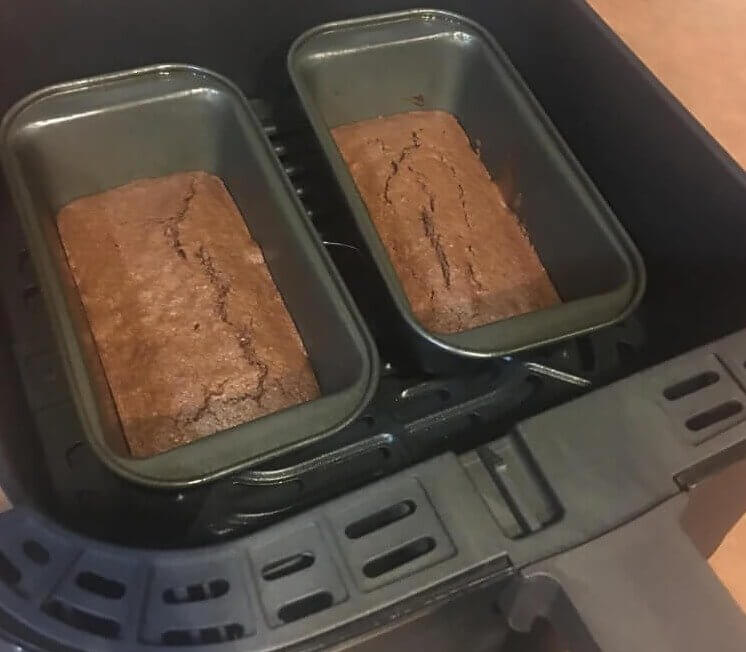ミニケーキとブラウニーを作る