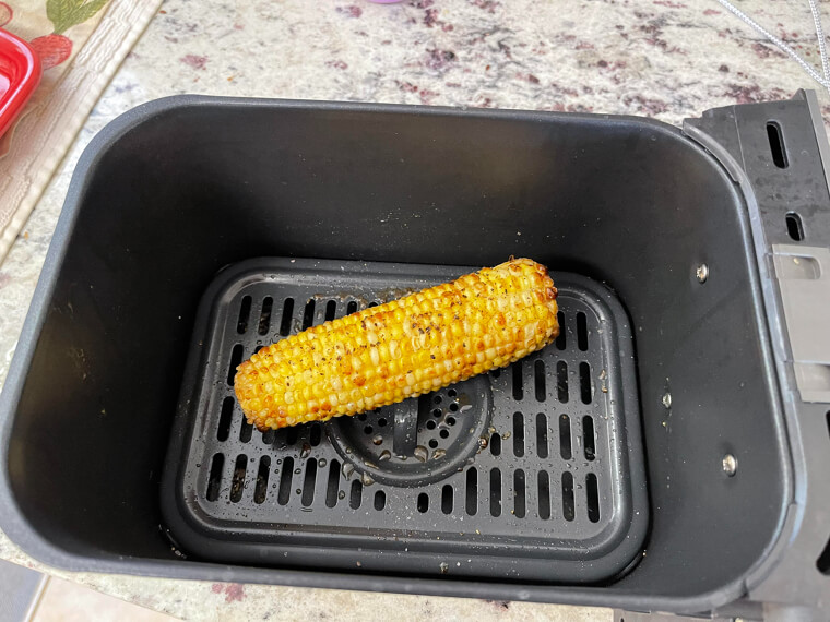 冬でもコーンを作る