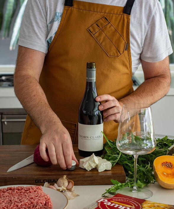 Ilinois' Tasting Tricks