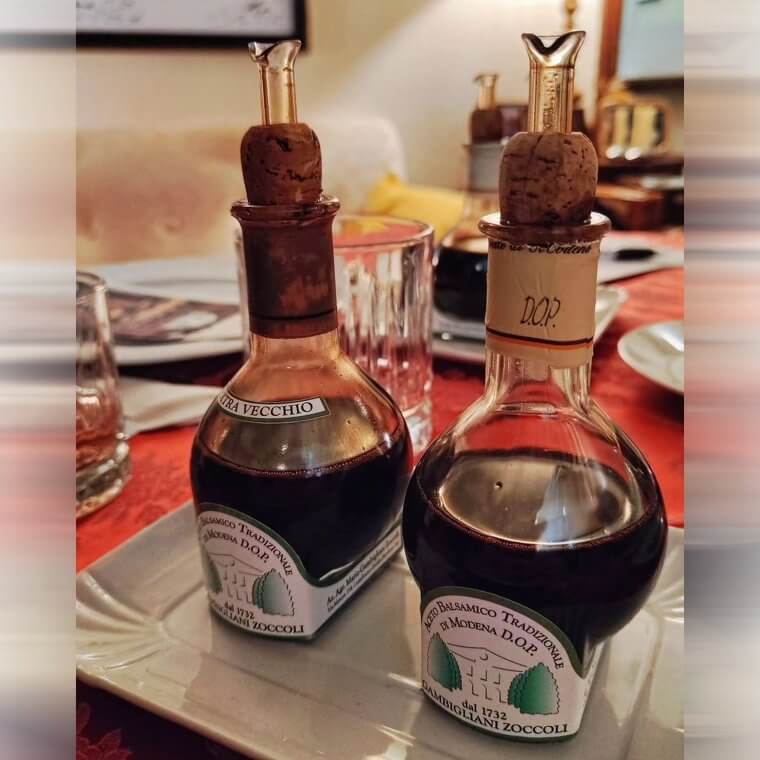 Aceto Balsamico Tradizionale Di Modena (cerca de US$ 200 a onça)