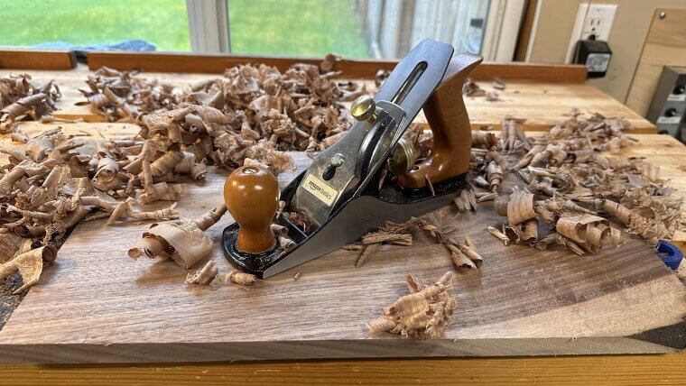 The Hand Plane That Smooths Wood Beautifully