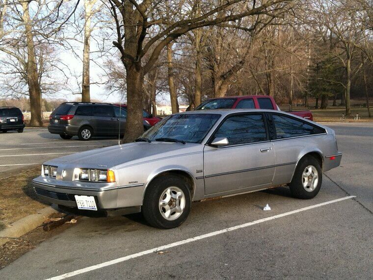 Oldsmobile Firenza (1982–1988)