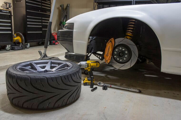 Understand Regenerative Braking and Driving Modes