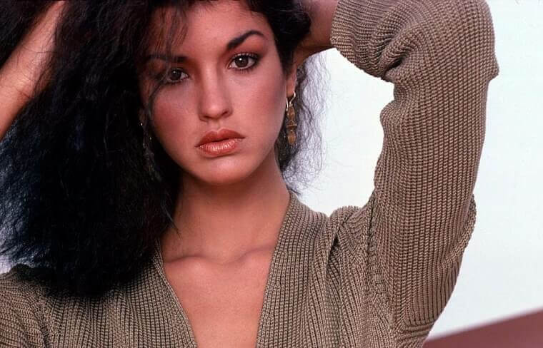 1977: Janice Dickinson