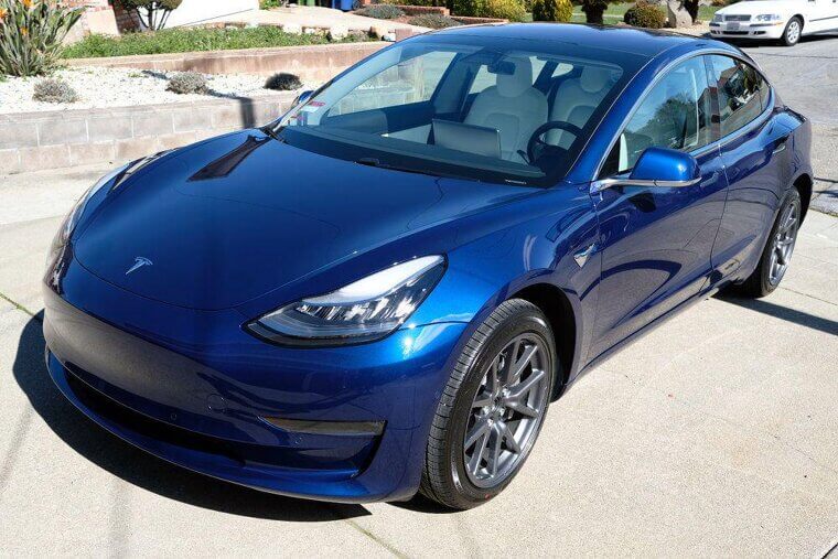 Tesla Model 3 (2017–2020)