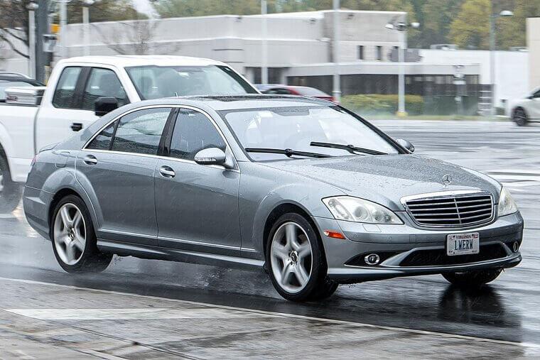 2015 Mercedes-Benz S550e - $29,000