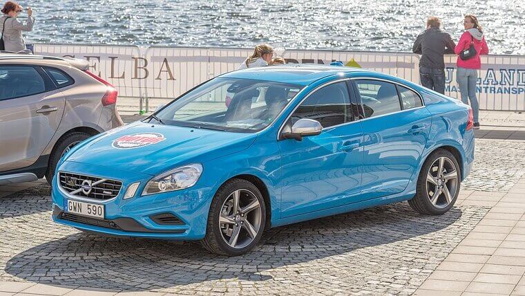 2019 Volvo S60 Plug-In Hybrid - $27,745