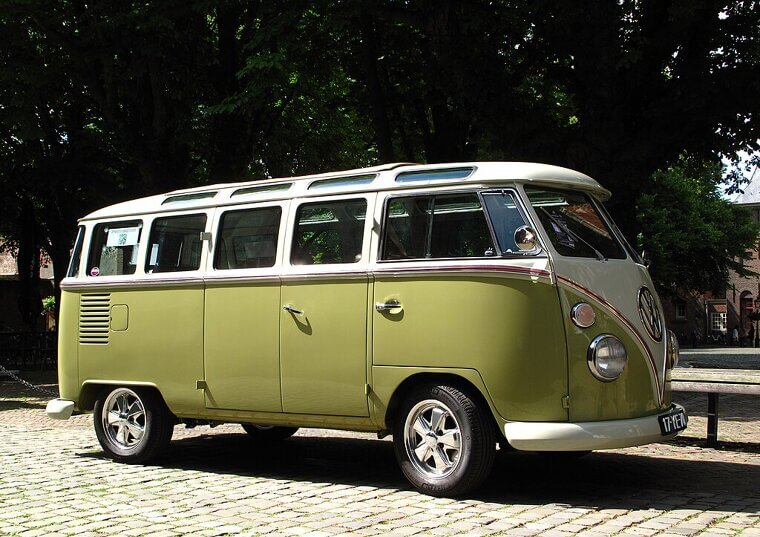 Volkswagen Type 2 (21-Window Bus) (1950s–1960s)