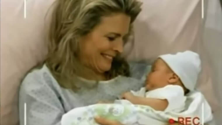 Murphy Brown Causes an Uproar for Becoming a Single Mom