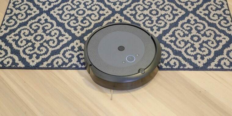 Robot Vacuums & Cordless Vacs (Roomba, Dyson, Etc. )